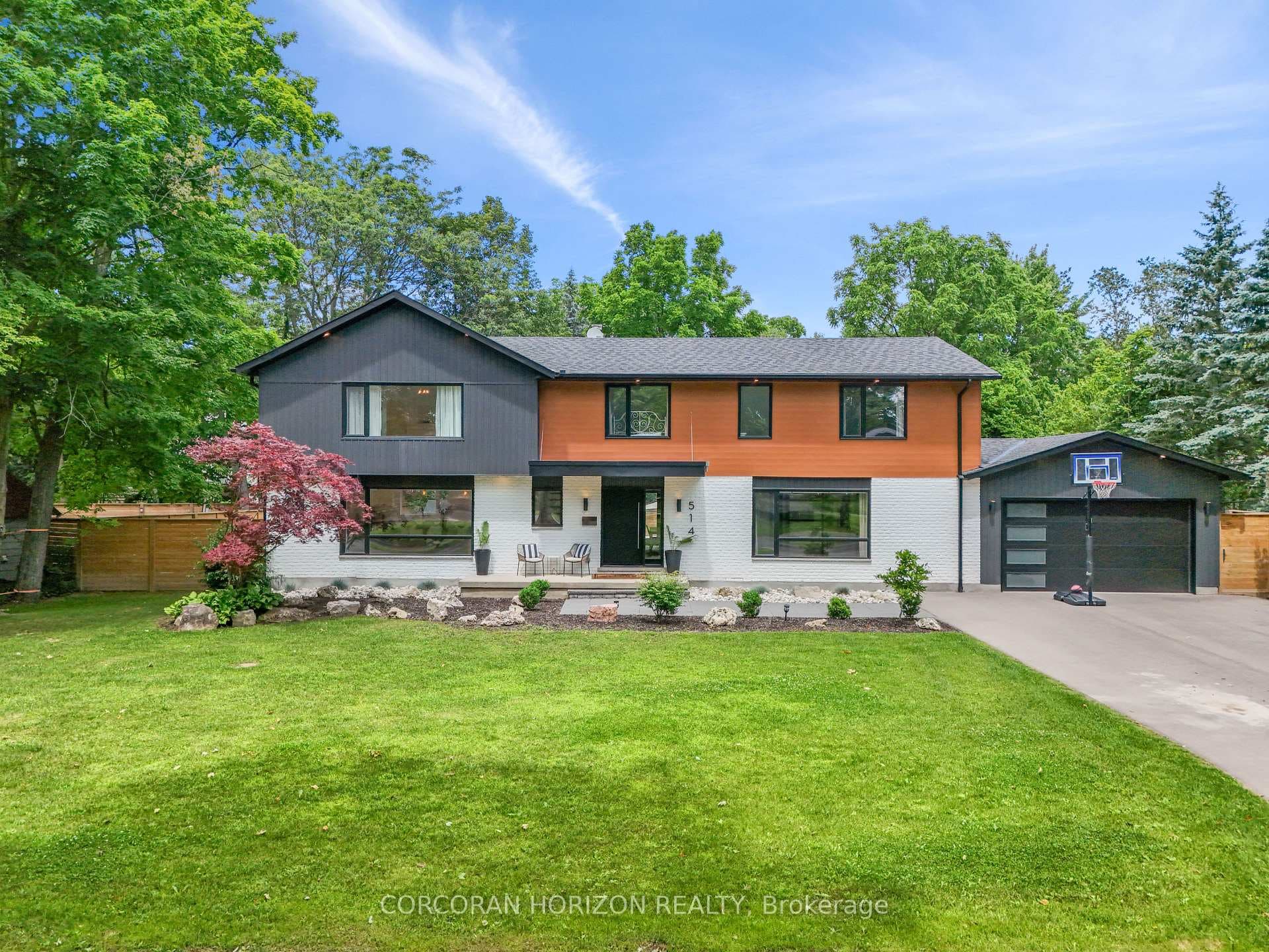 514 Oxbow Road photo 1