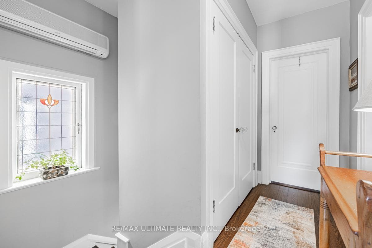 364 Rosewell Avenue photo 26