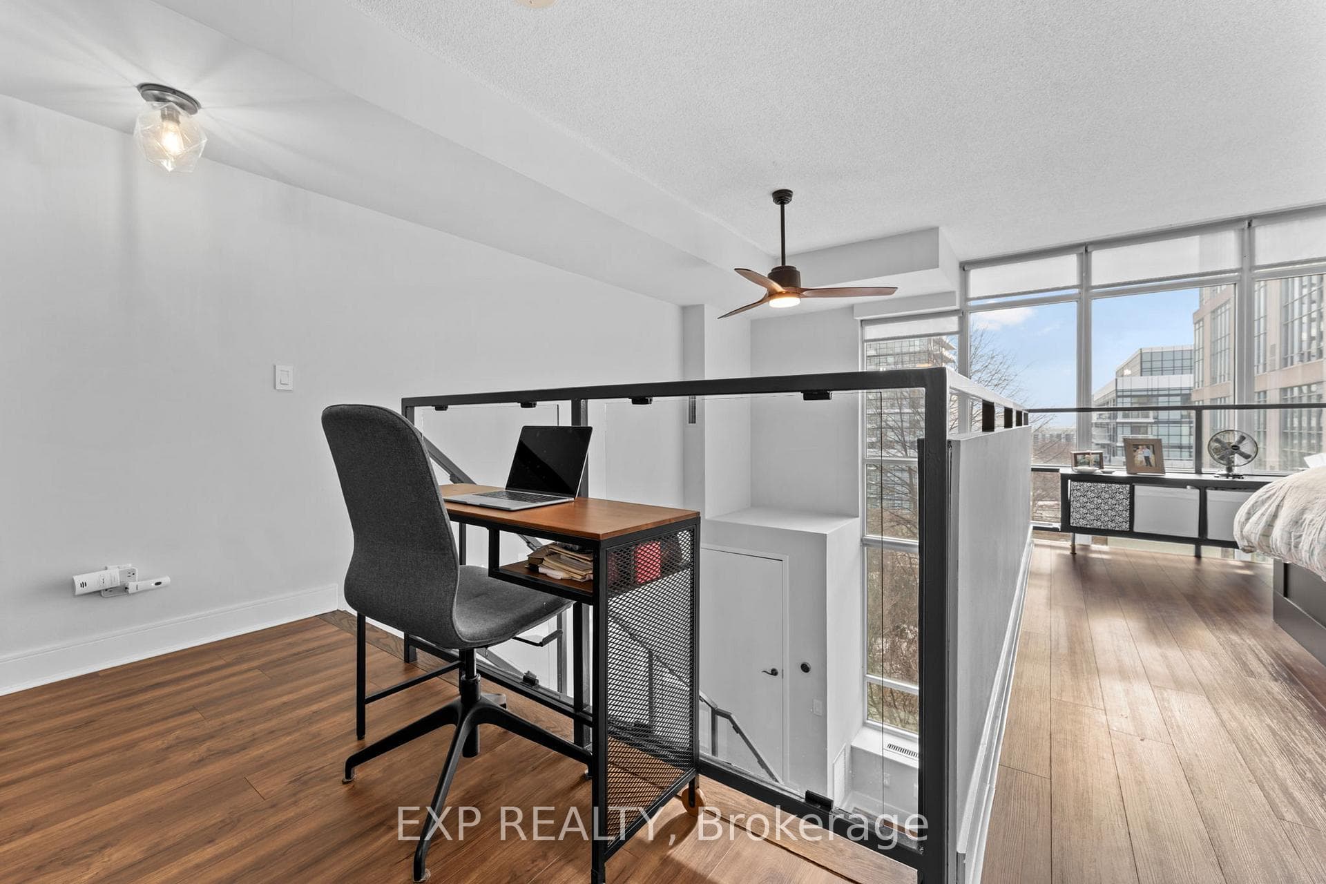 250 Manitoba Street Unit 637 photo 29