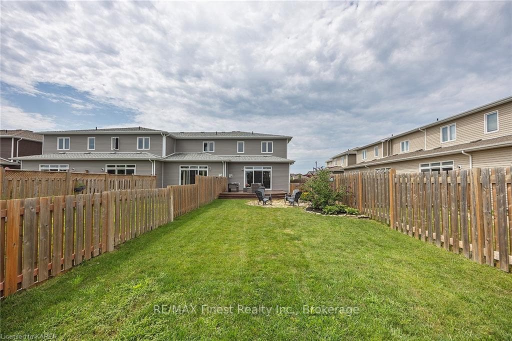 938 RIVERVIEW Way photo 50