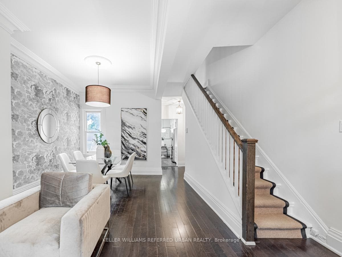 226 Lisgar Street photo 8