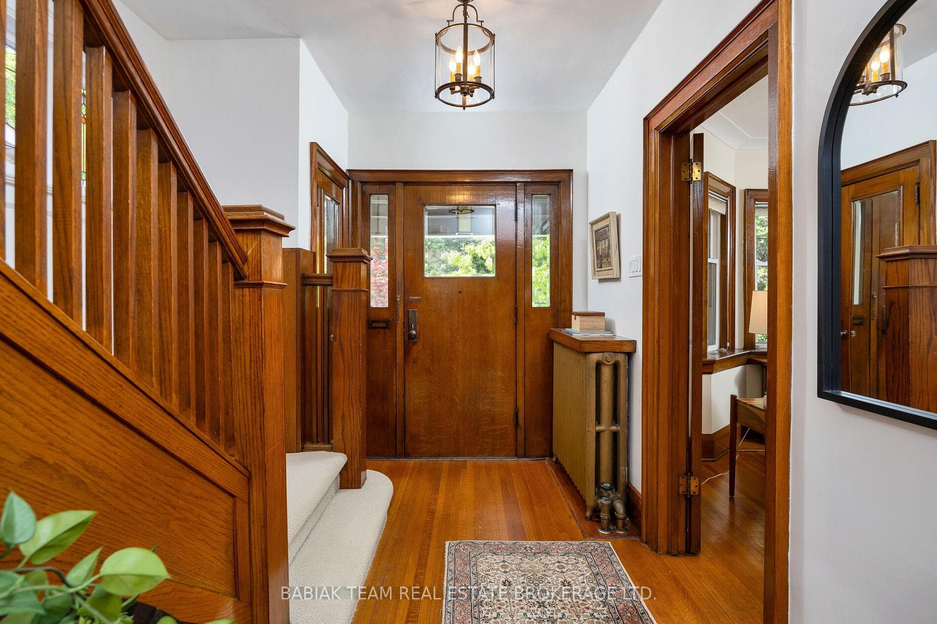 79 Woodside Avenue photo 4