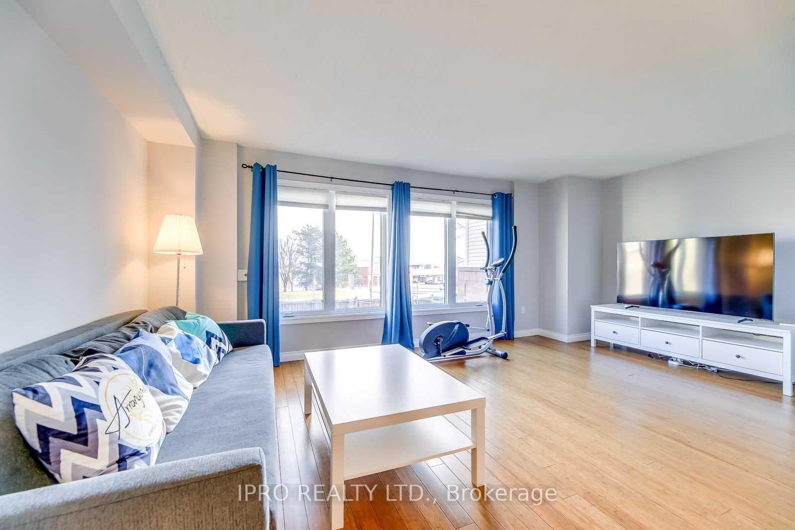 1109 Lindsay Drive photo 17