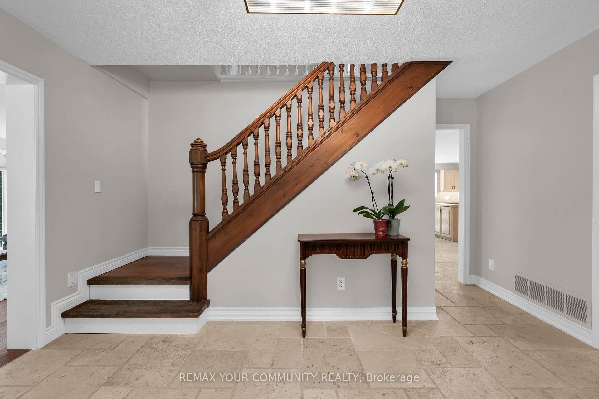 273 Wees Road photo 7