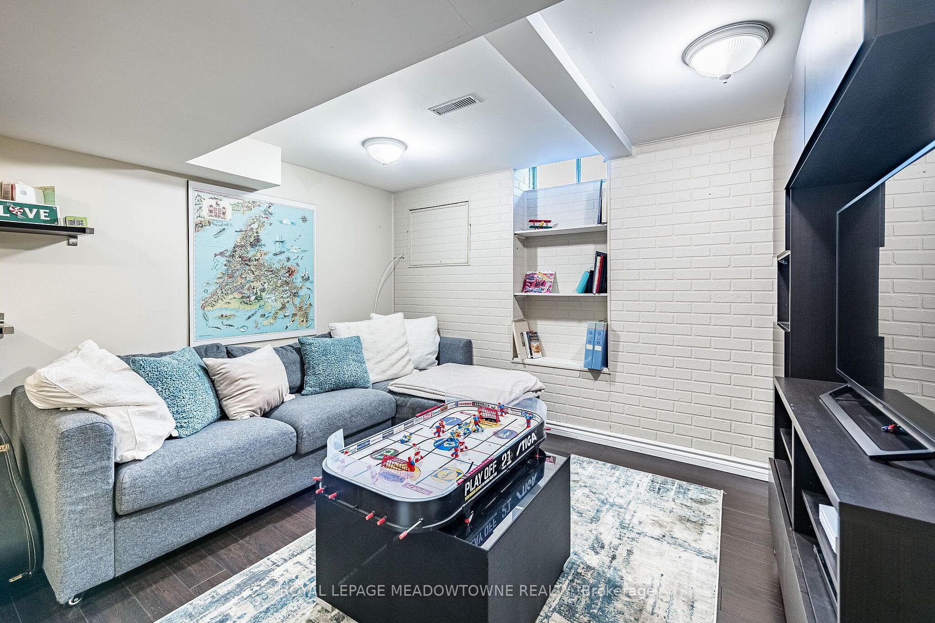 37 Salisbury Circle photo 40