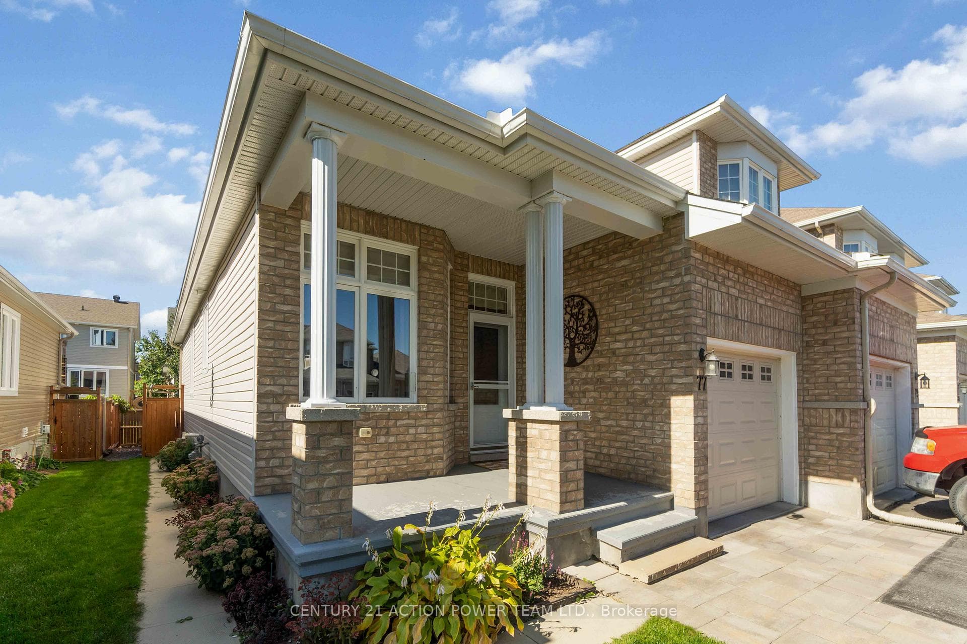 77 Desmond Trudeau Drive photo 3