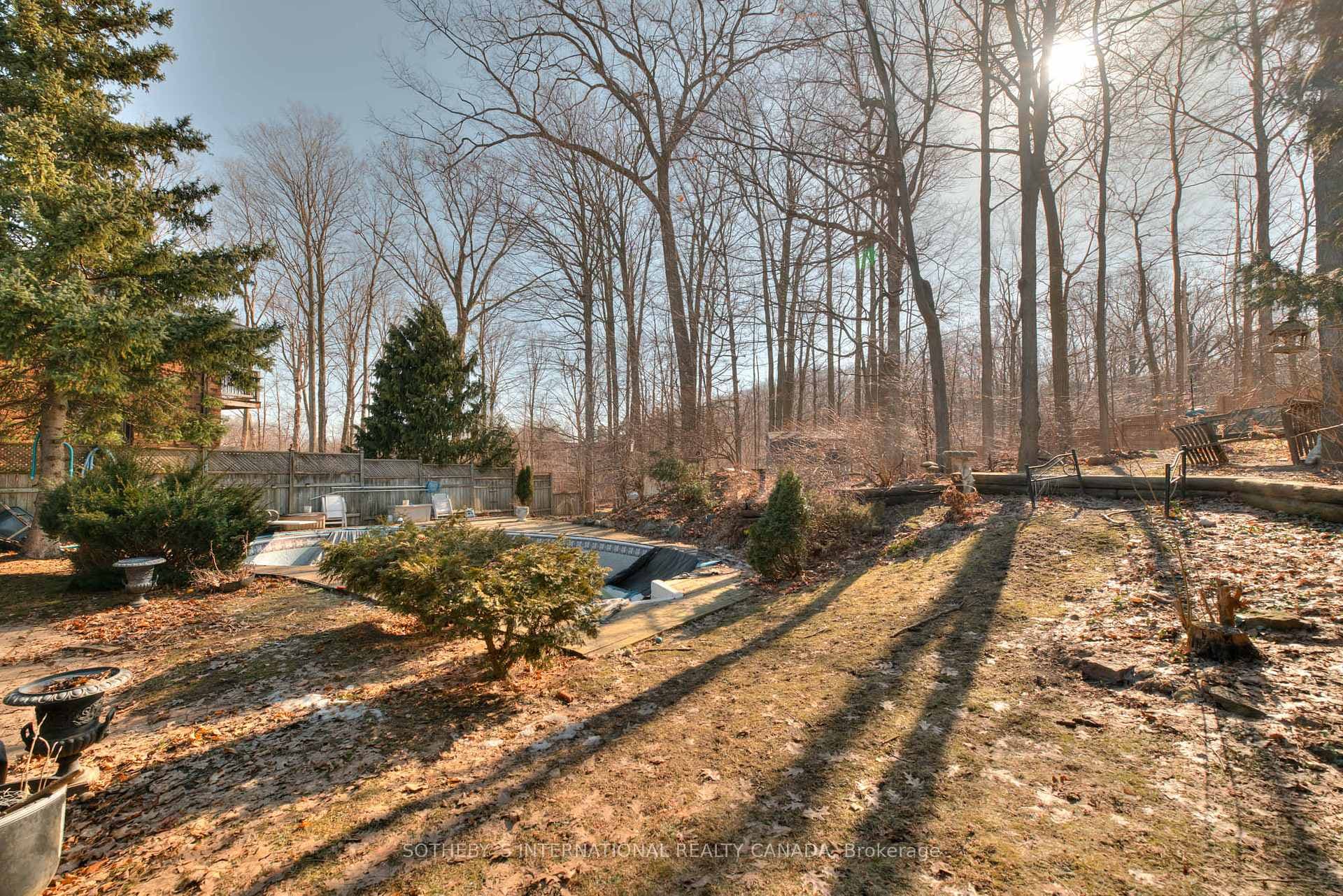 223 Southwood Drive photo 33