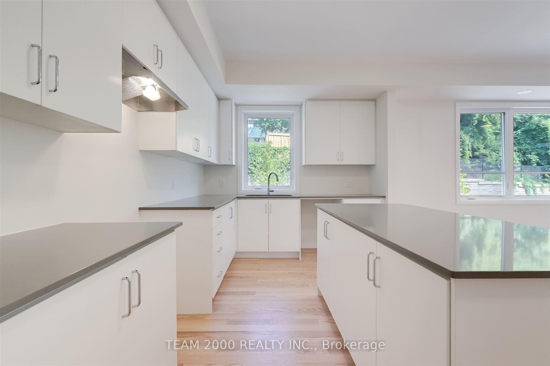 31 Baynes Way Unit 6 photo 8