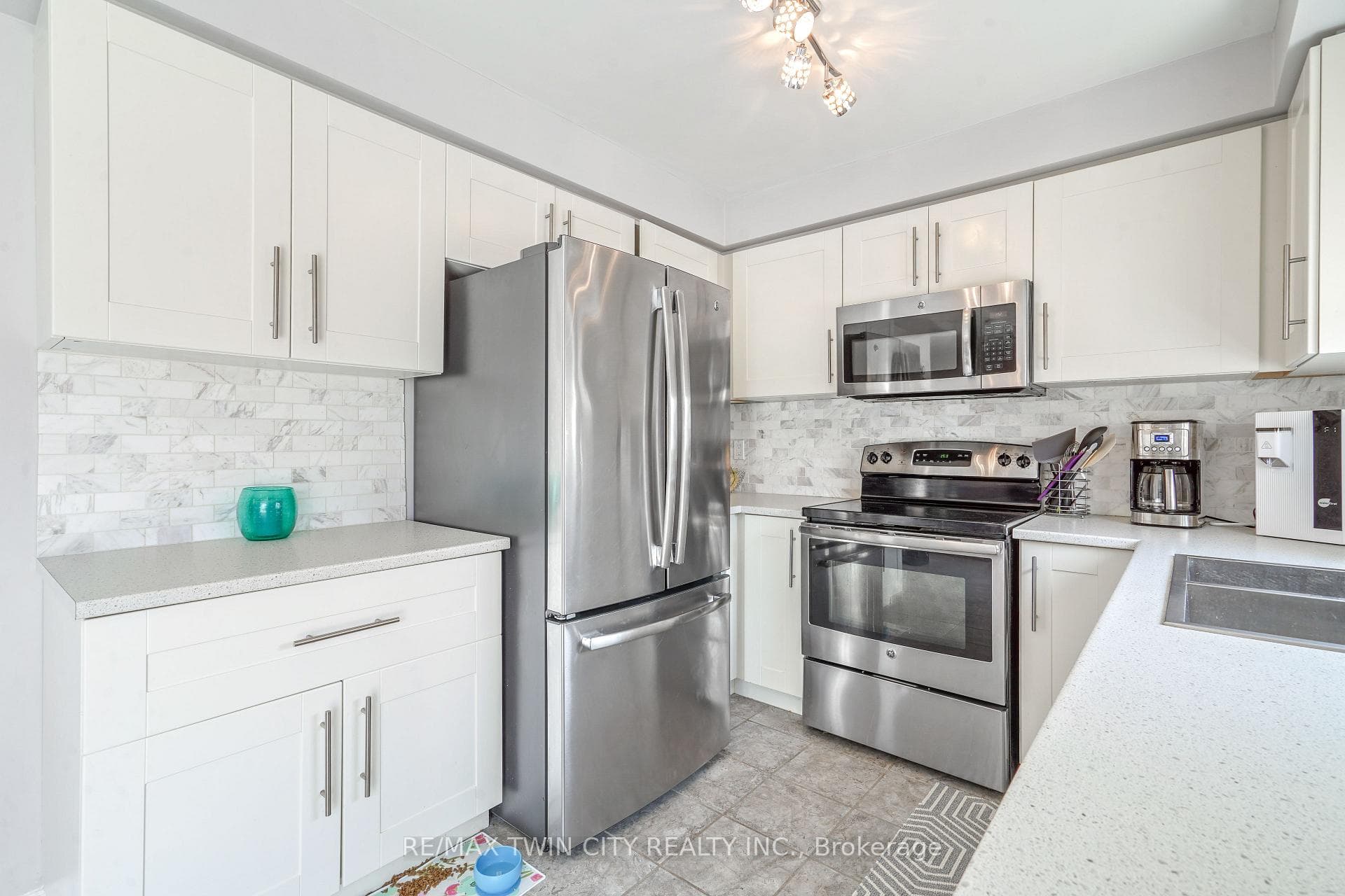 216 Osborn Avenue photo 14