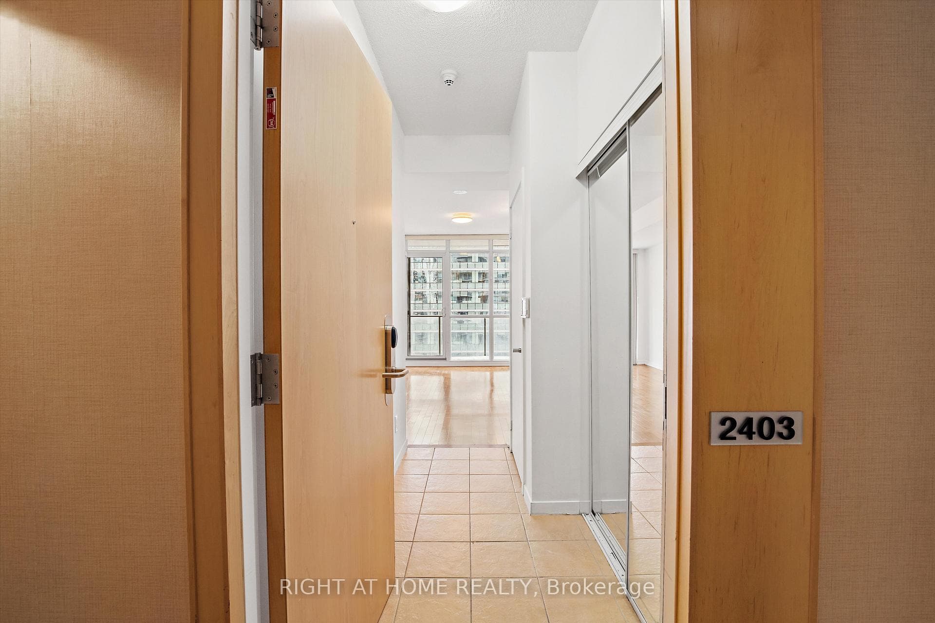 65 Bremner Boulevard Unit 2403 photo 1