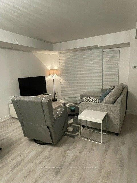 106 Varna Drive Unit Th 109 photo 7