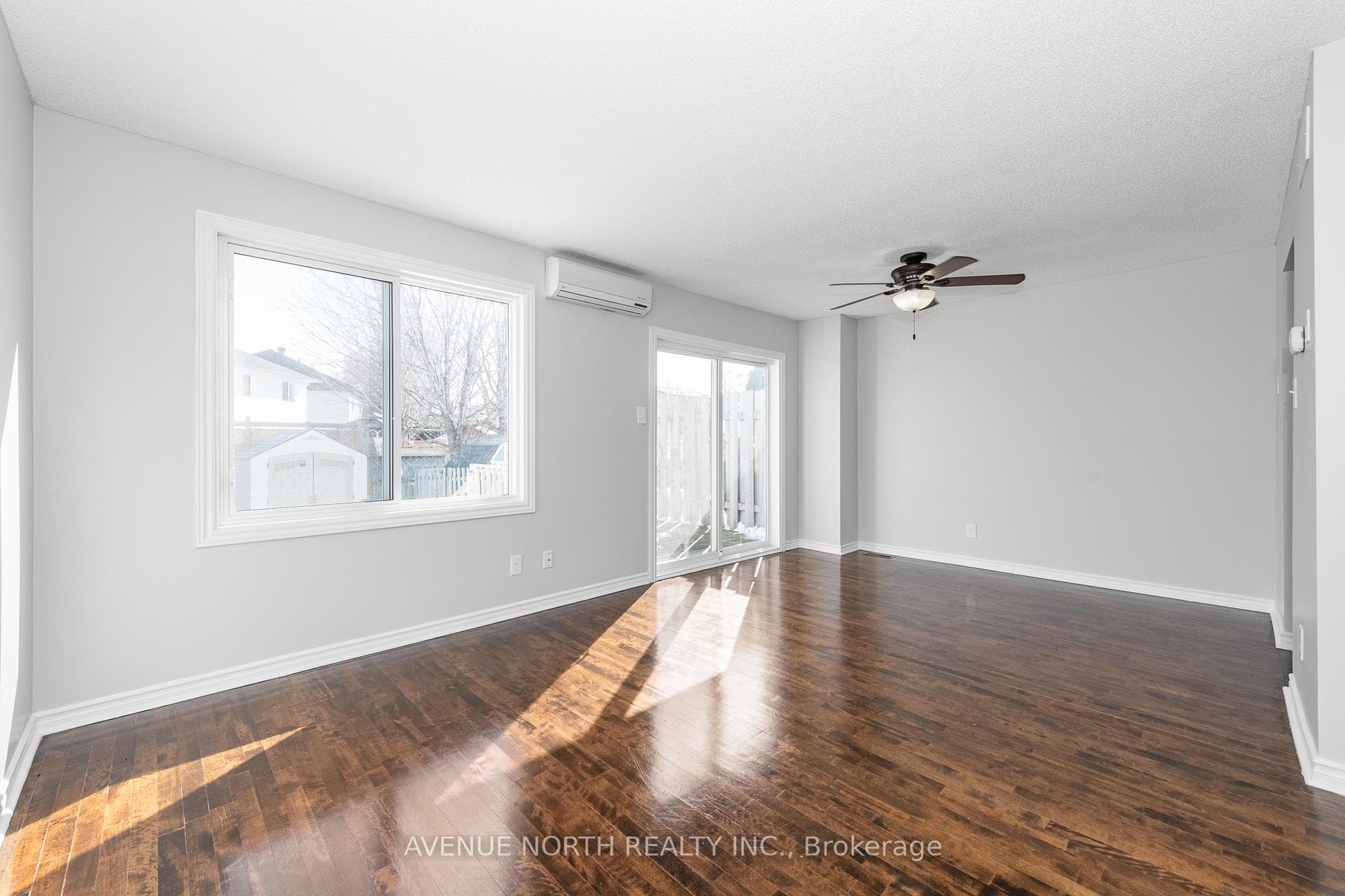 1121 Dianne Street photo 19