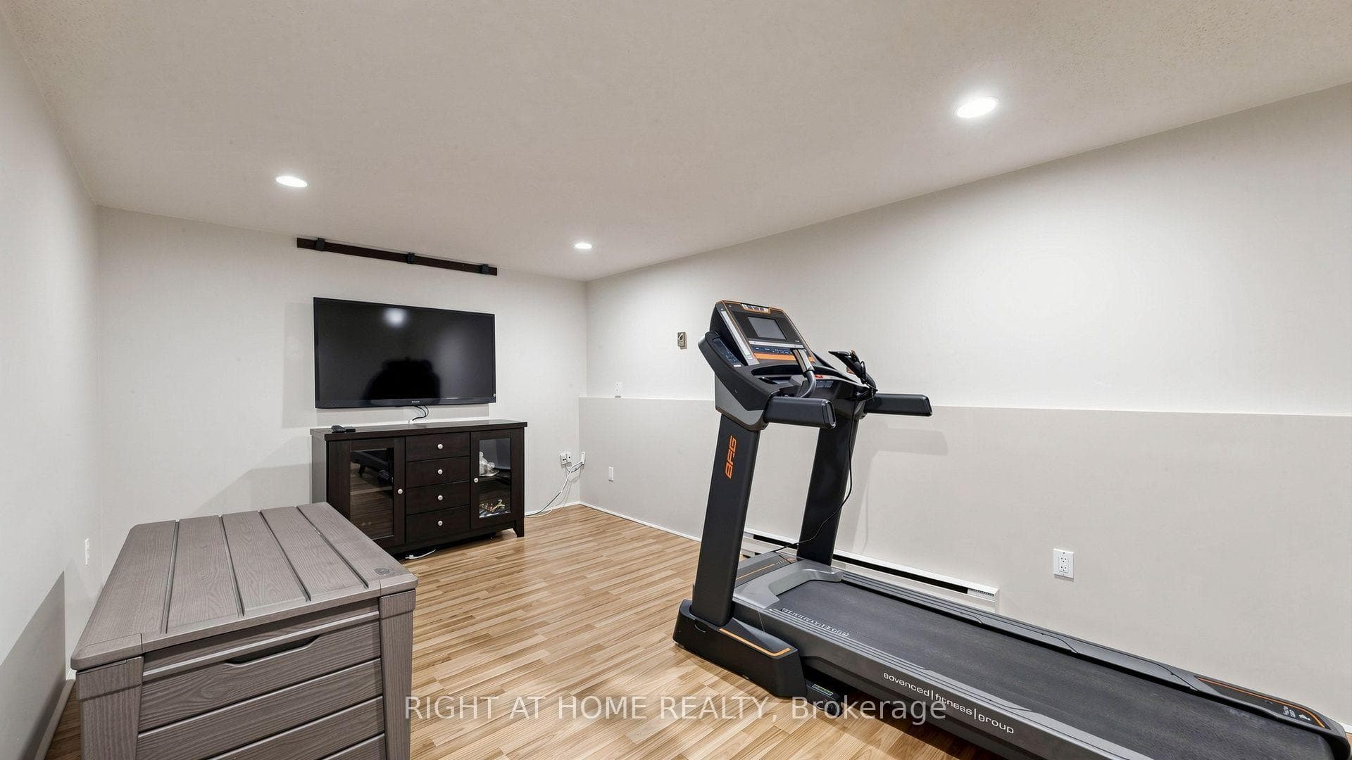 4 Harper Way photo 25