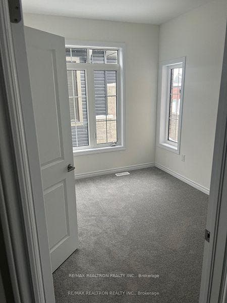 69 Sun Valley Avenue photo 5