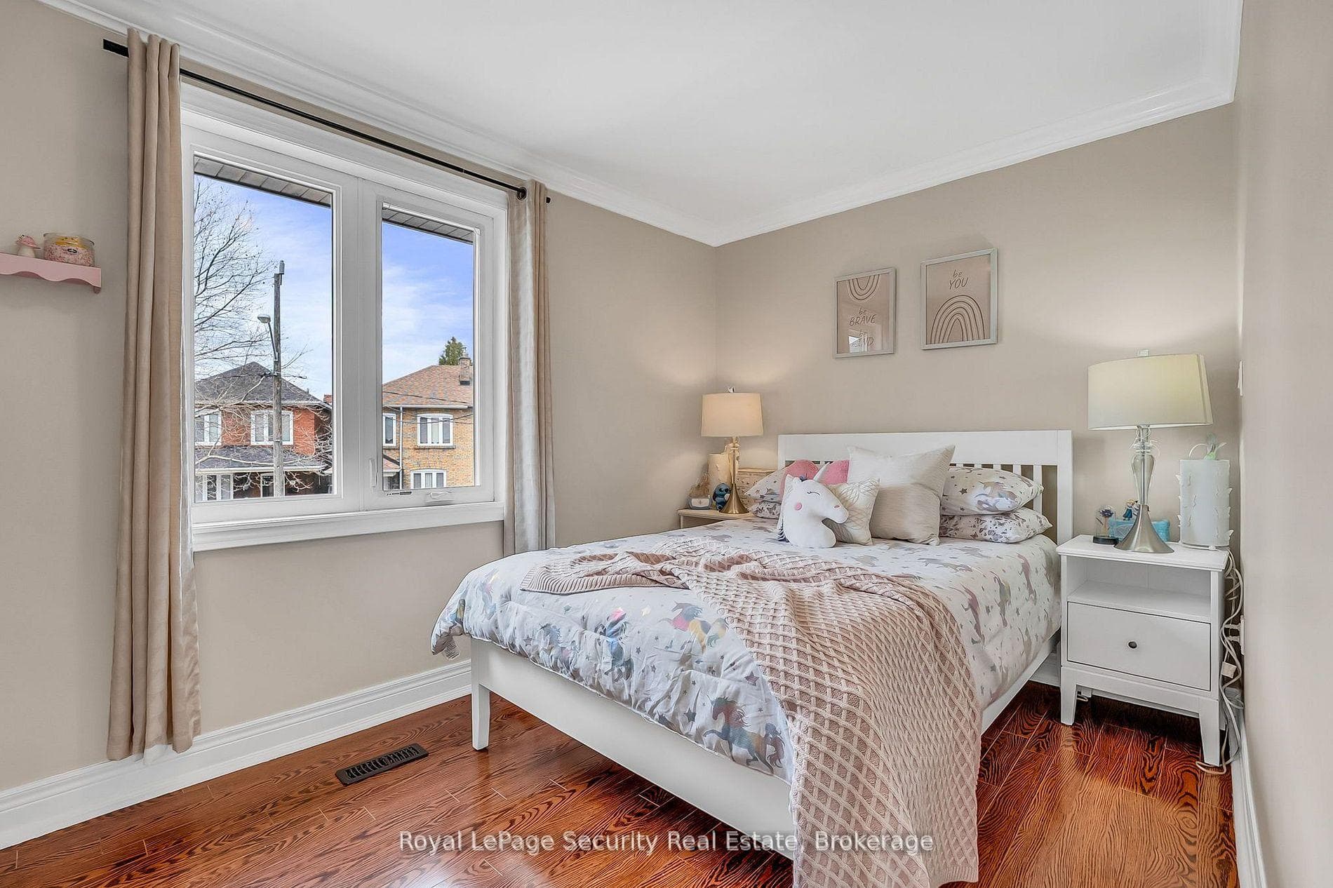 67 Northland Avenue photo 28
