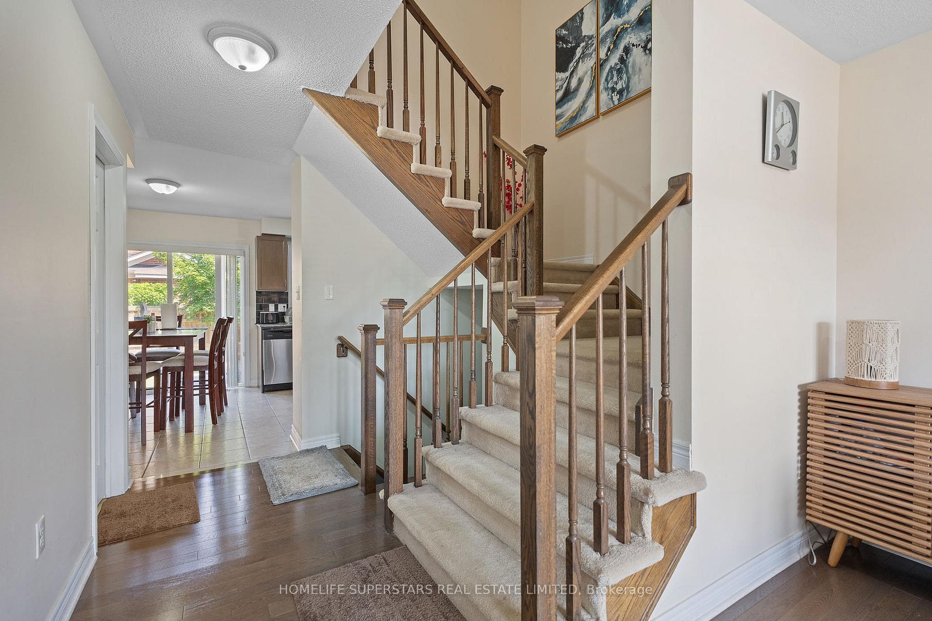 2 Durham Way photo 8