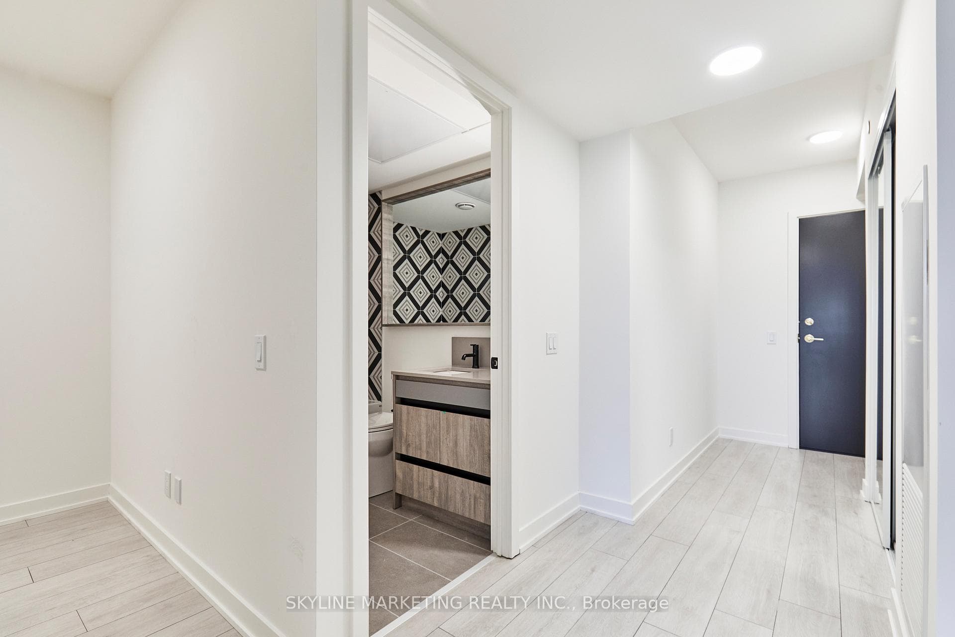 5 Lakeview Avenue Unit 520 photo 10