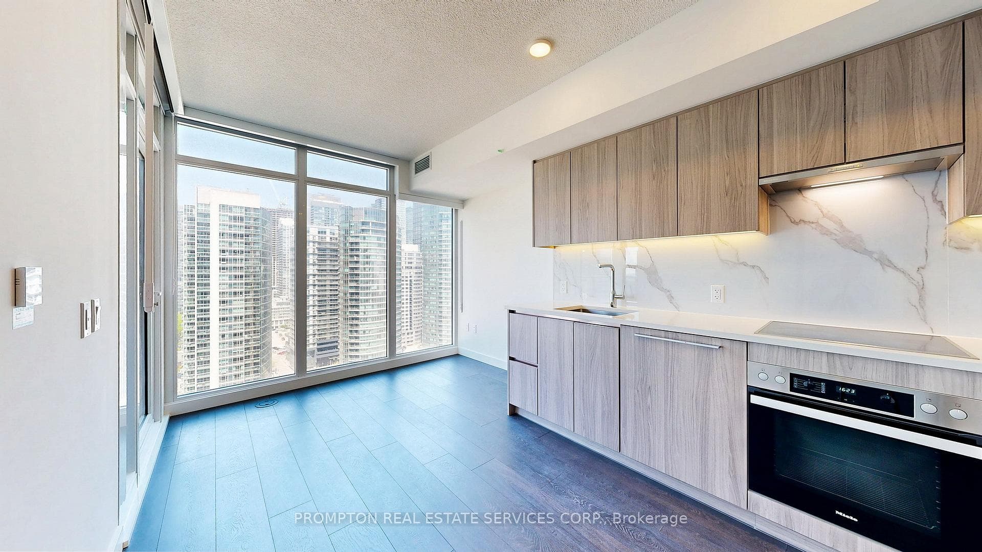 1 Concord Cityplace Way Unit 4201 photo 5