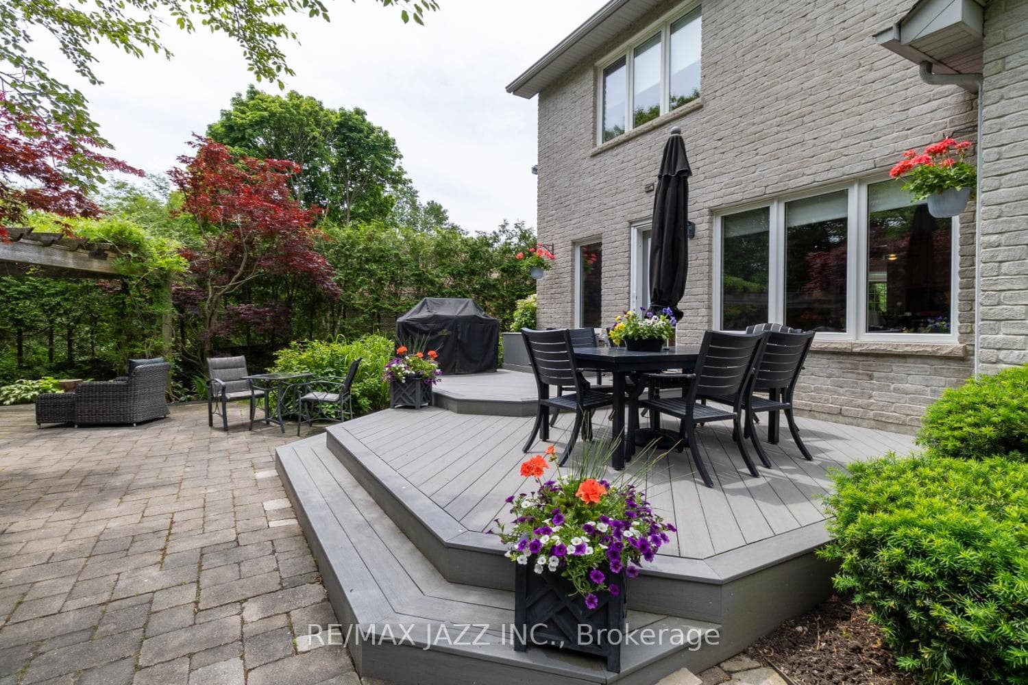 11 Rowland Court photo 28