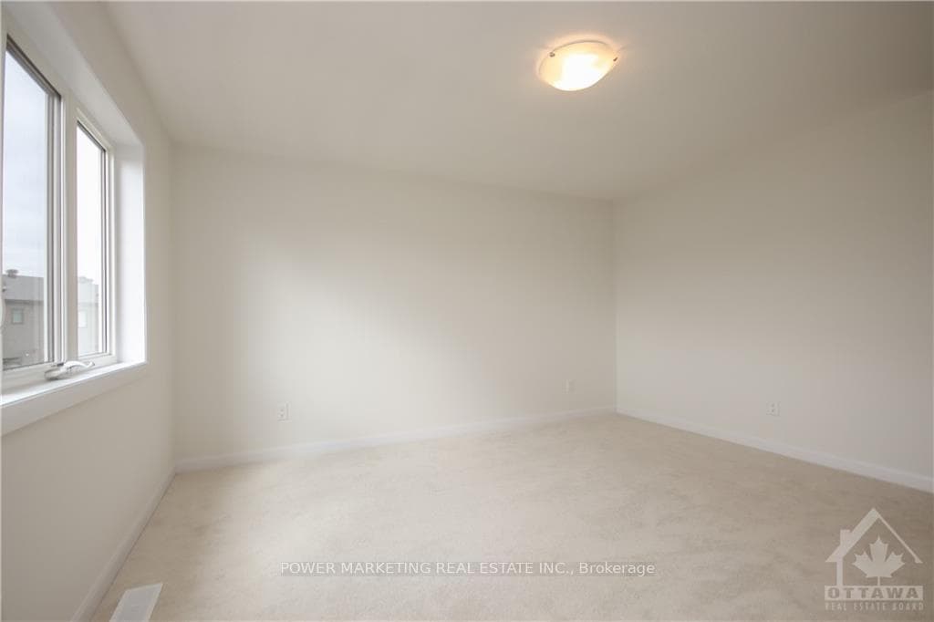 734 SEBASTIAN Street photo 22