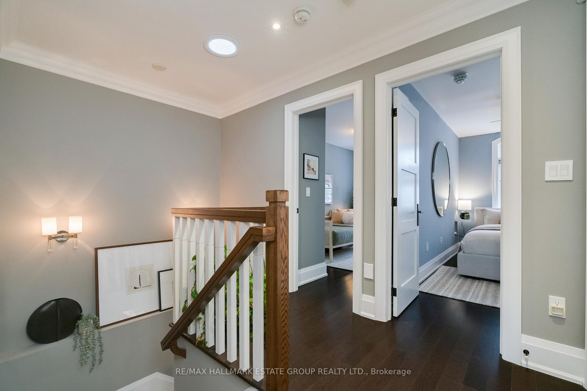 30 Roosevelt Road photo 15