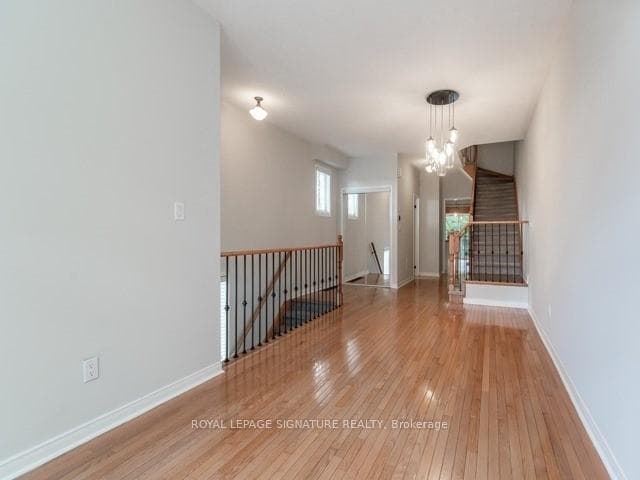 176 Manitoba Street Unit 1 photo 3