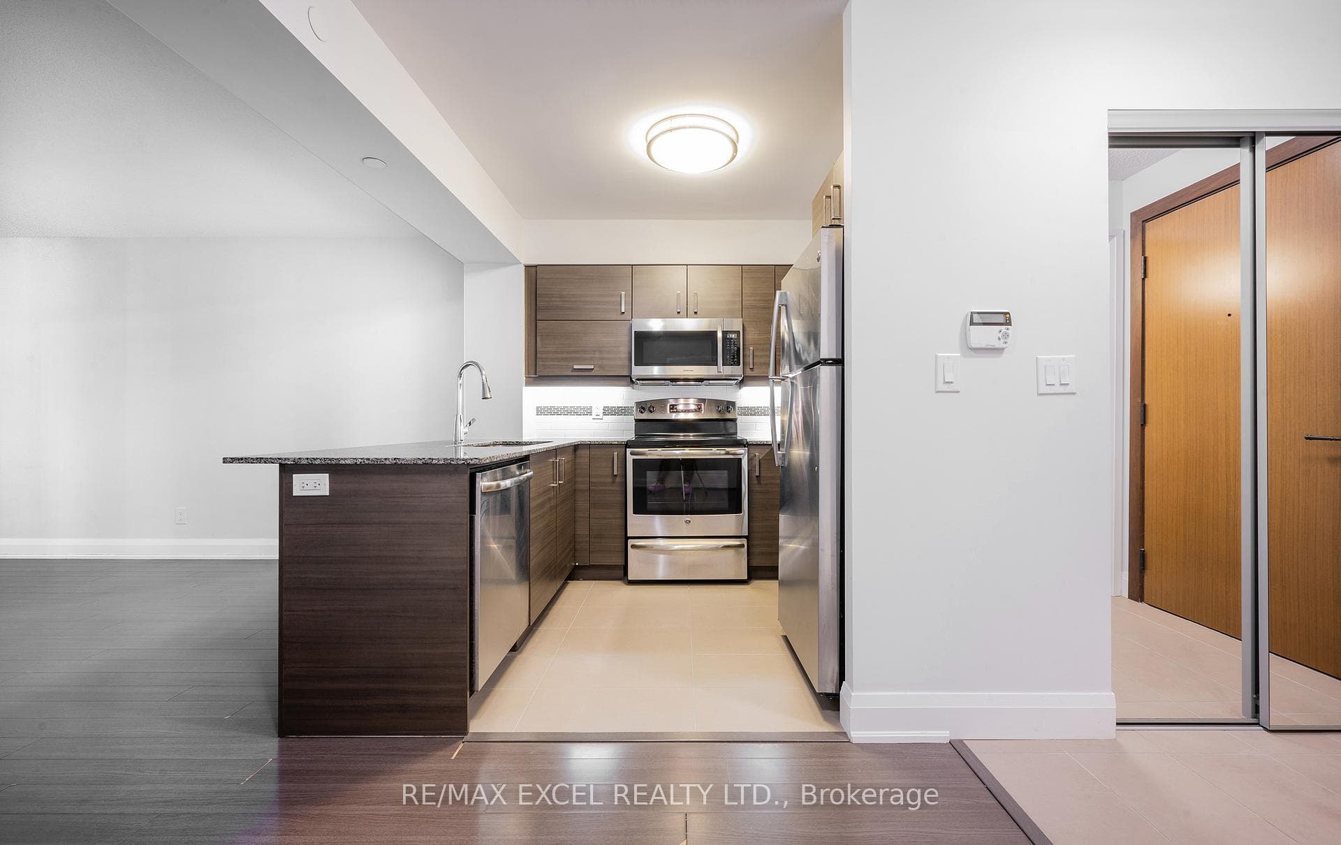 8200 Birchmount Road Unit 705 photo 11