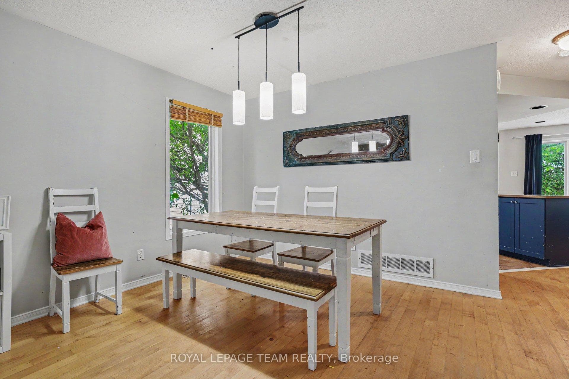 141 Grassy Plains Drive photo 9