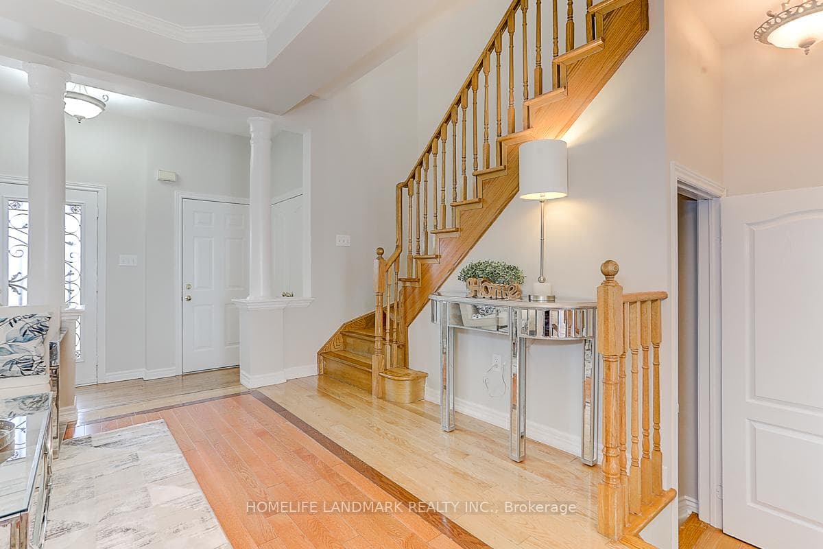 35 Nottingham Drive photo 9
