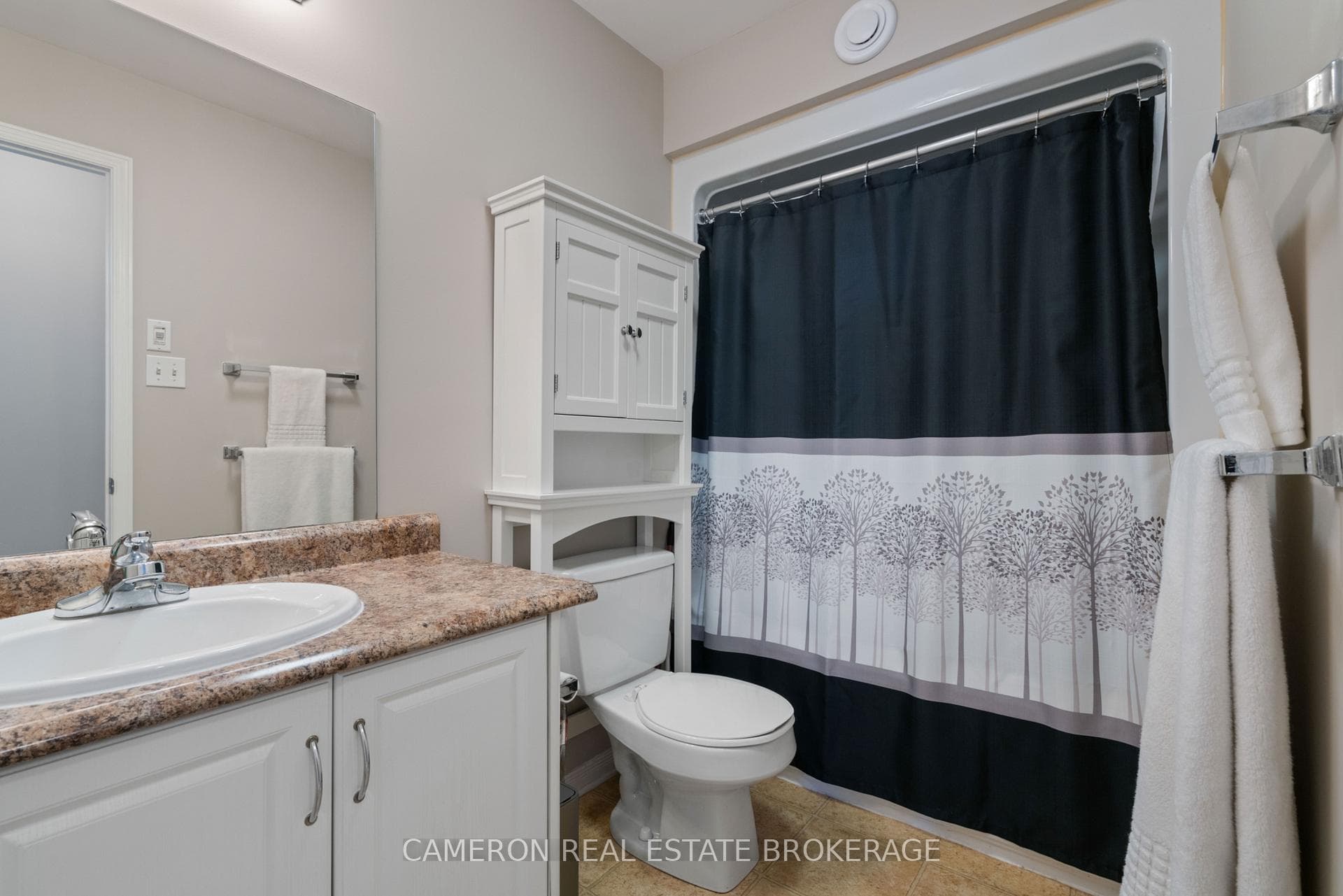 3215 Johnston Avenue photo 14