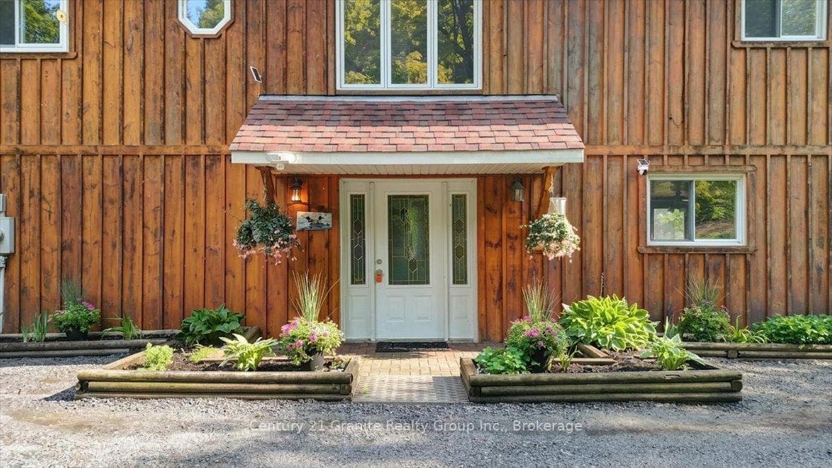 2077 Mink Lake Road photo 5
