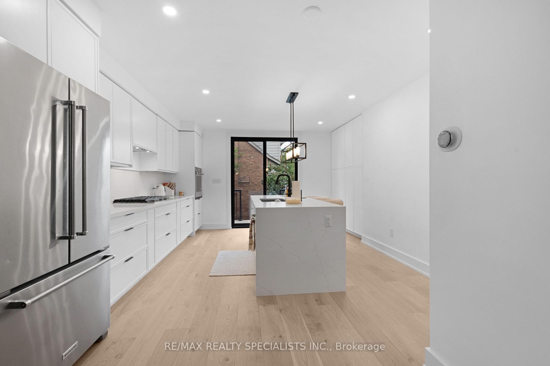 997 Mount Pleasant Road photo 13