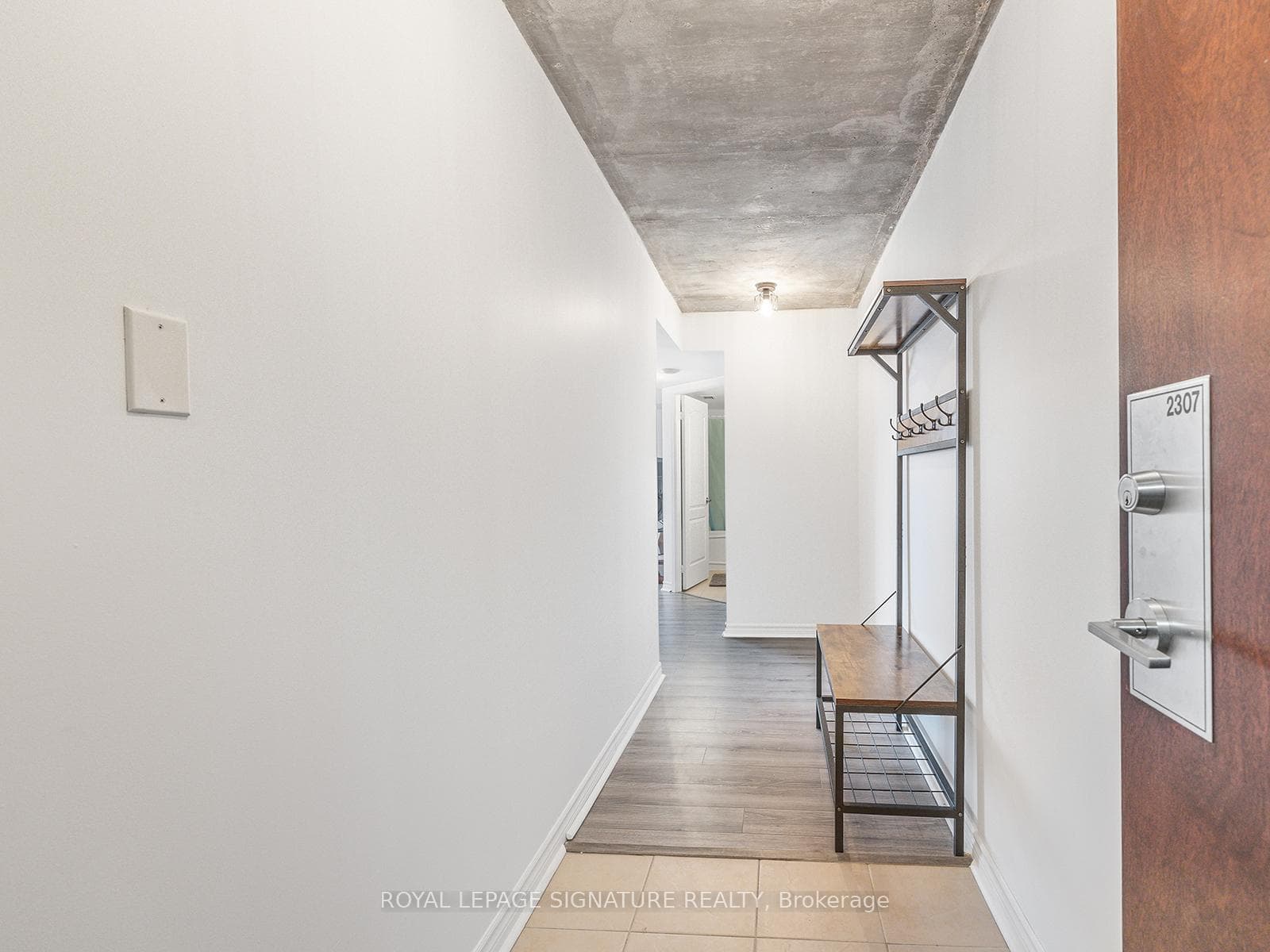 17 Barberry Place Unit 2307 photo 4