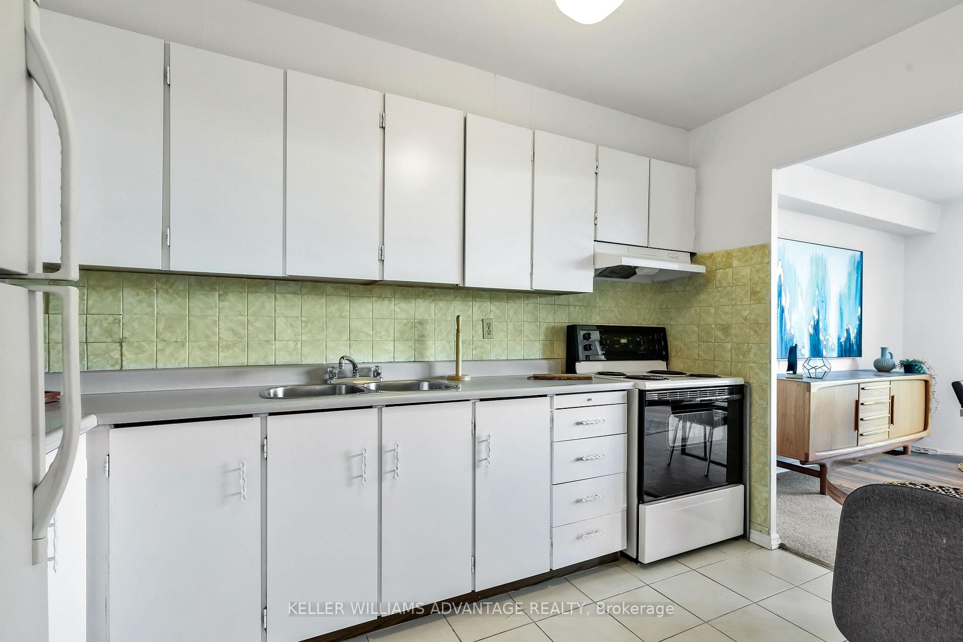 1 Massey Square Unit 415 photo 12