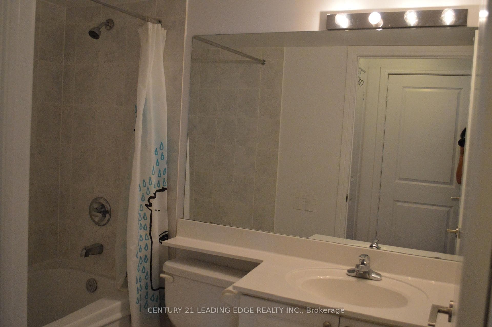 35 Bales Avenue Unit 2210 photo 15