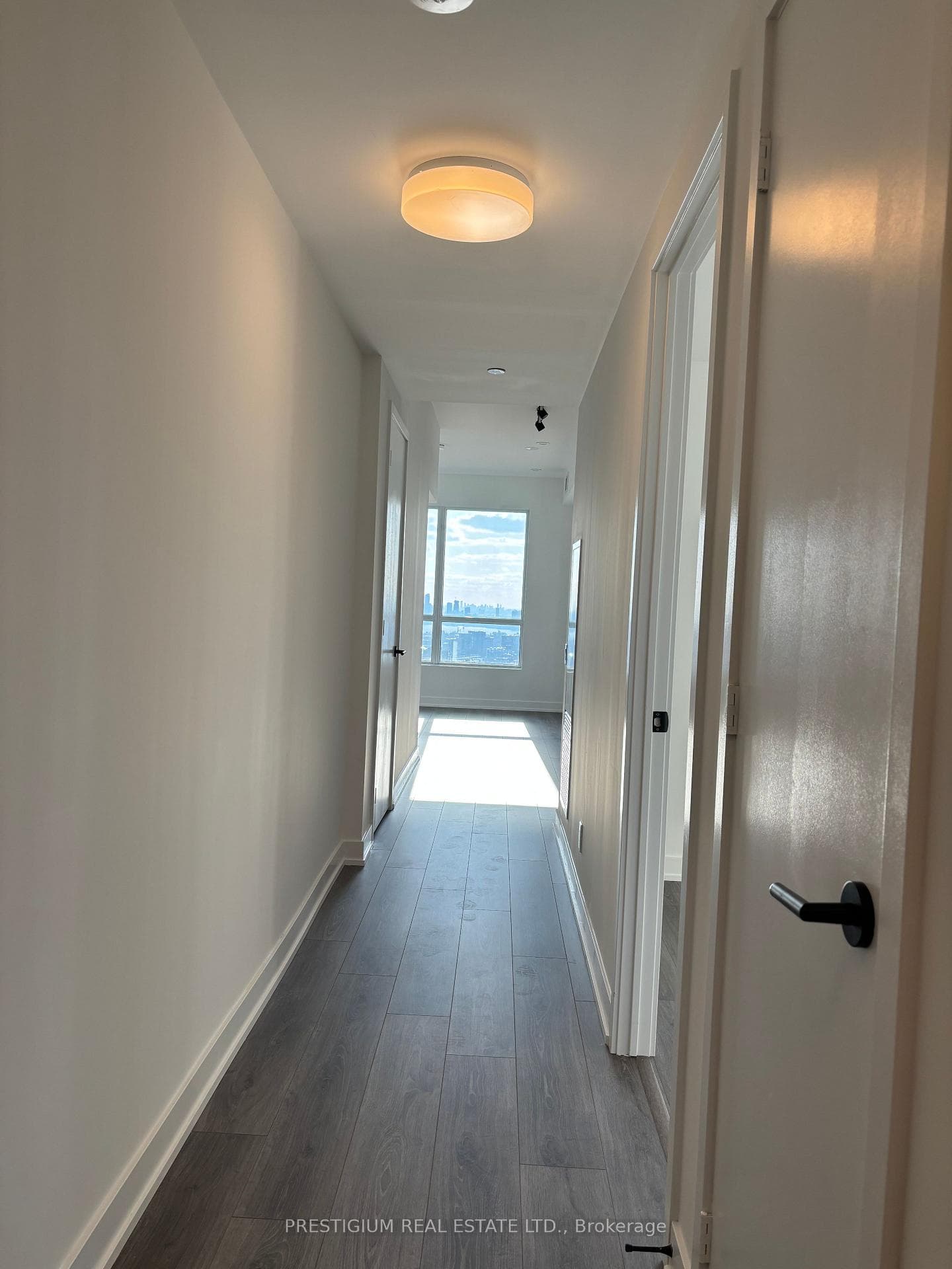 108 Peter Street Unit 5011 photo 12