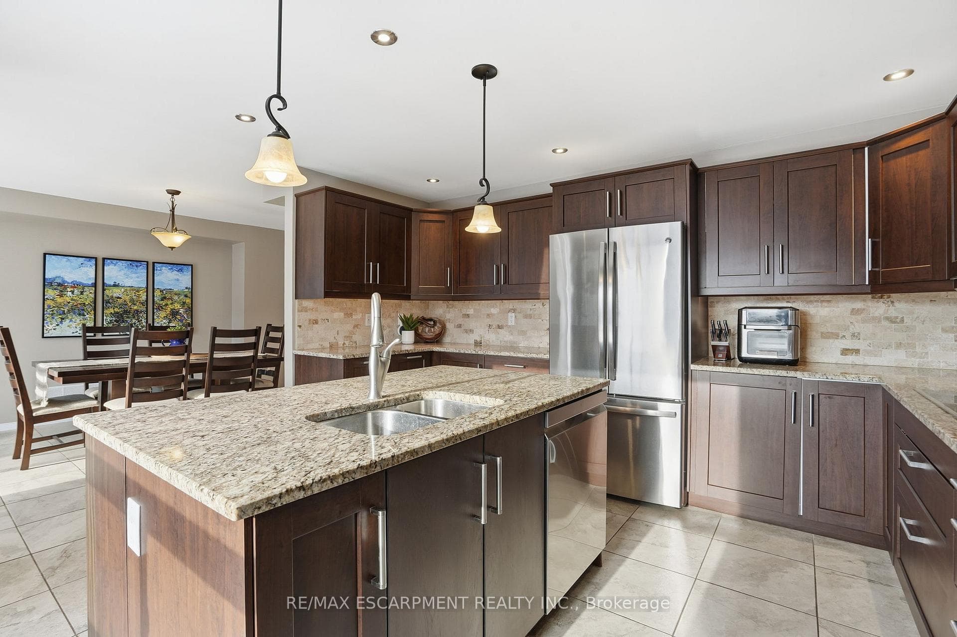 73 Riley Street photo 14