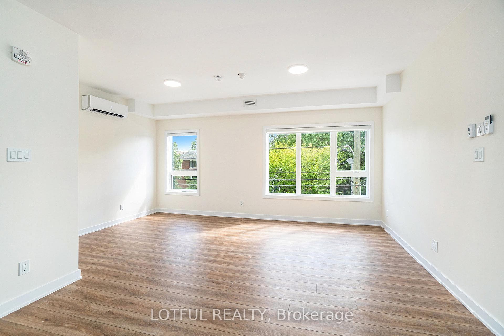 630 Churchill Avenue Unit 201 photo 5