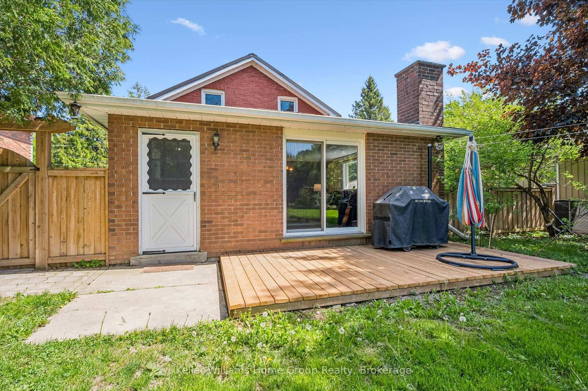 181 Frederick Street photo 41