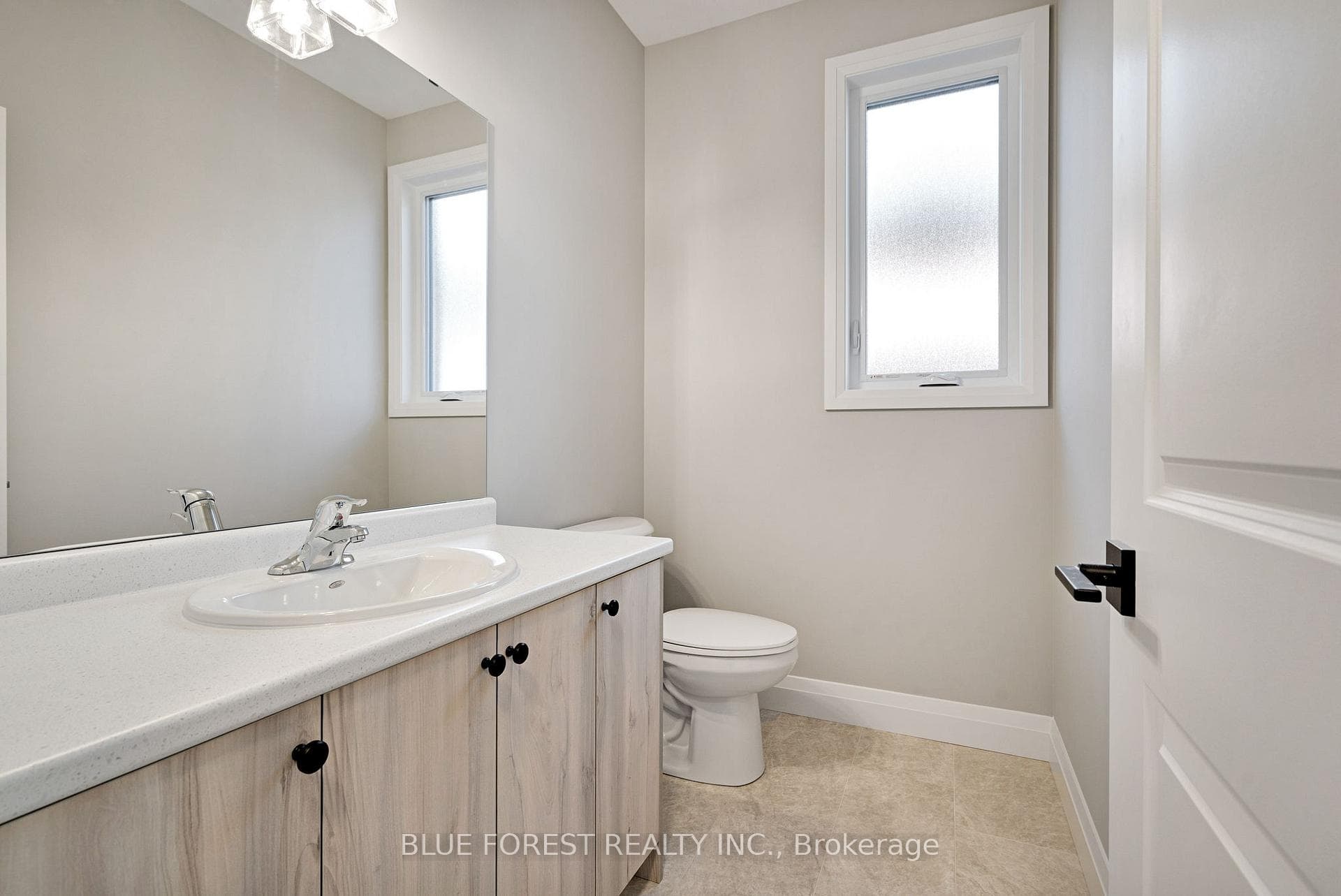 142 SHIRLEY Street photo 26