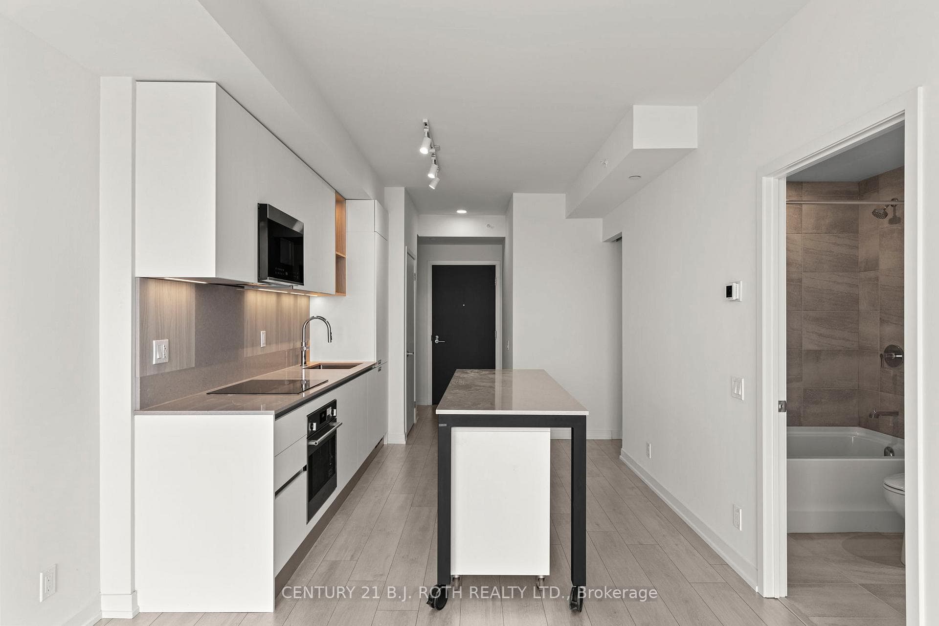 39 MARY Street Unit 2908 photo 3