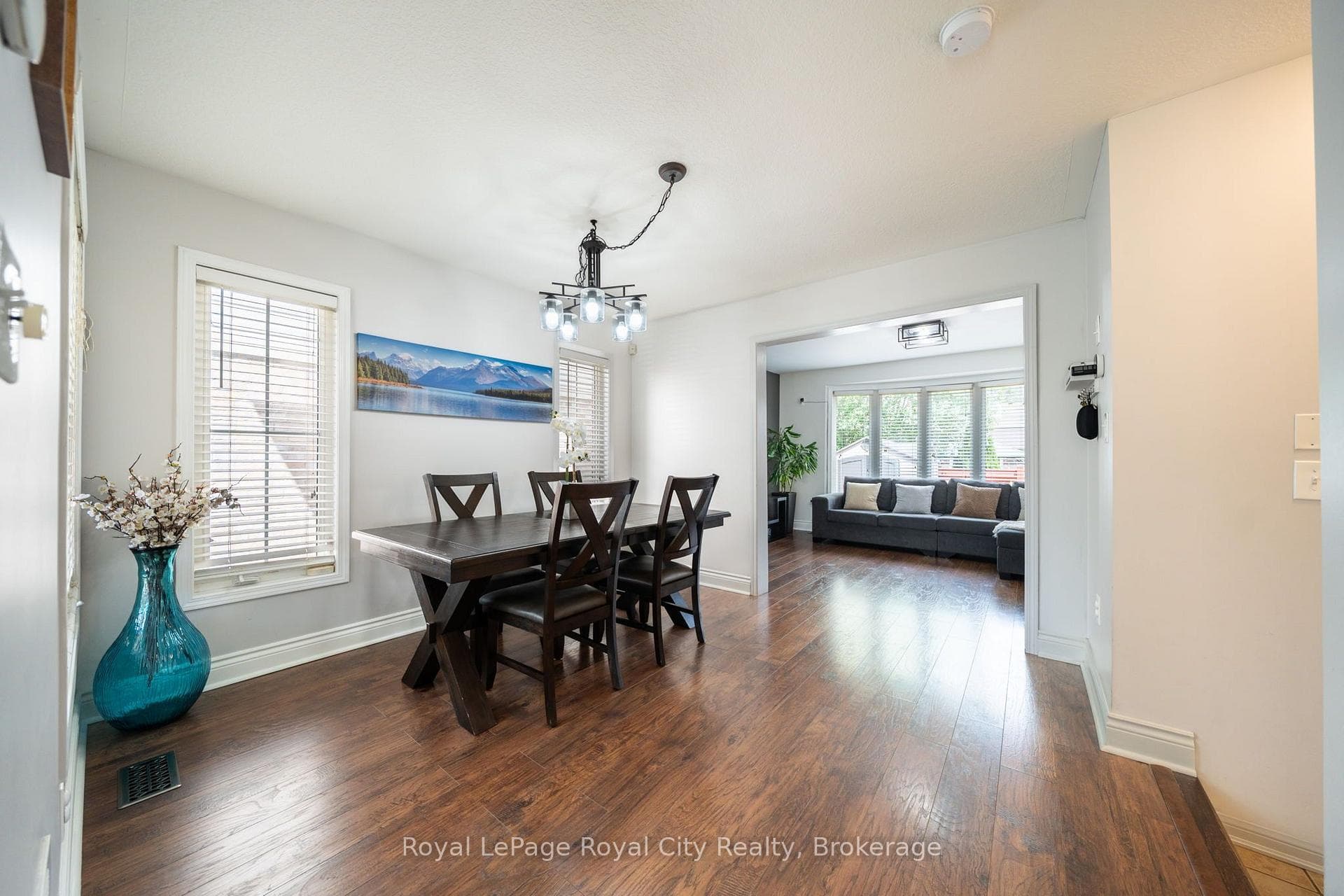 66 Horton Walk photo 7