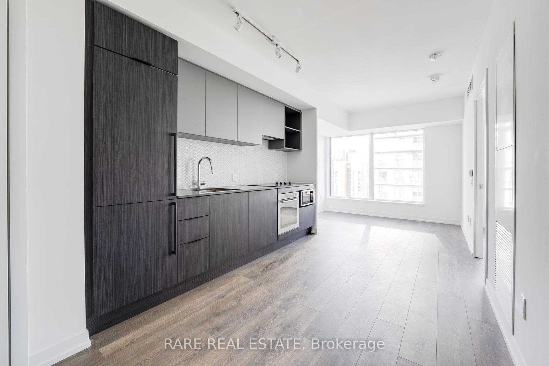 82 Dalhousie Street Unit 3615 photo 2