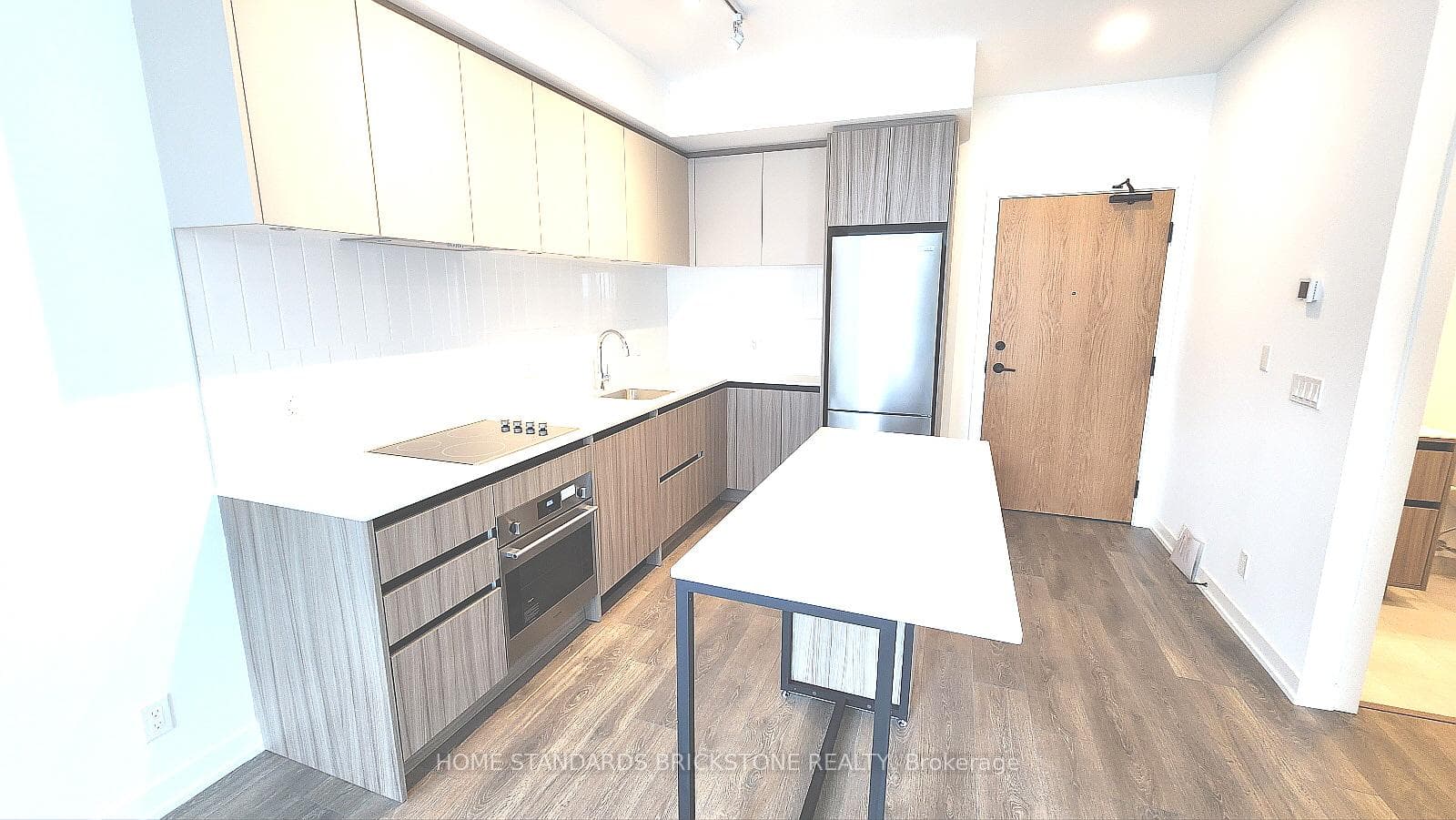 7950 Bathurst Street Unit A716 photo 5