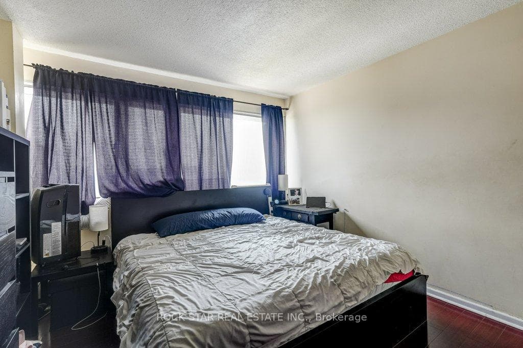 10 Sunny Glenway Unit 1711 photo 19