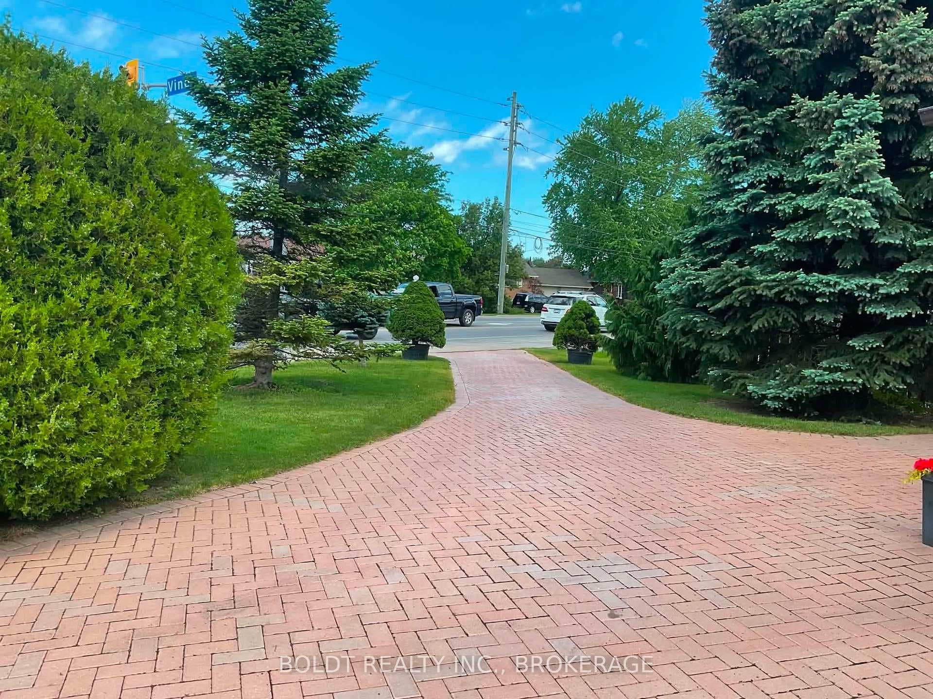 628 Vine Street photo 4