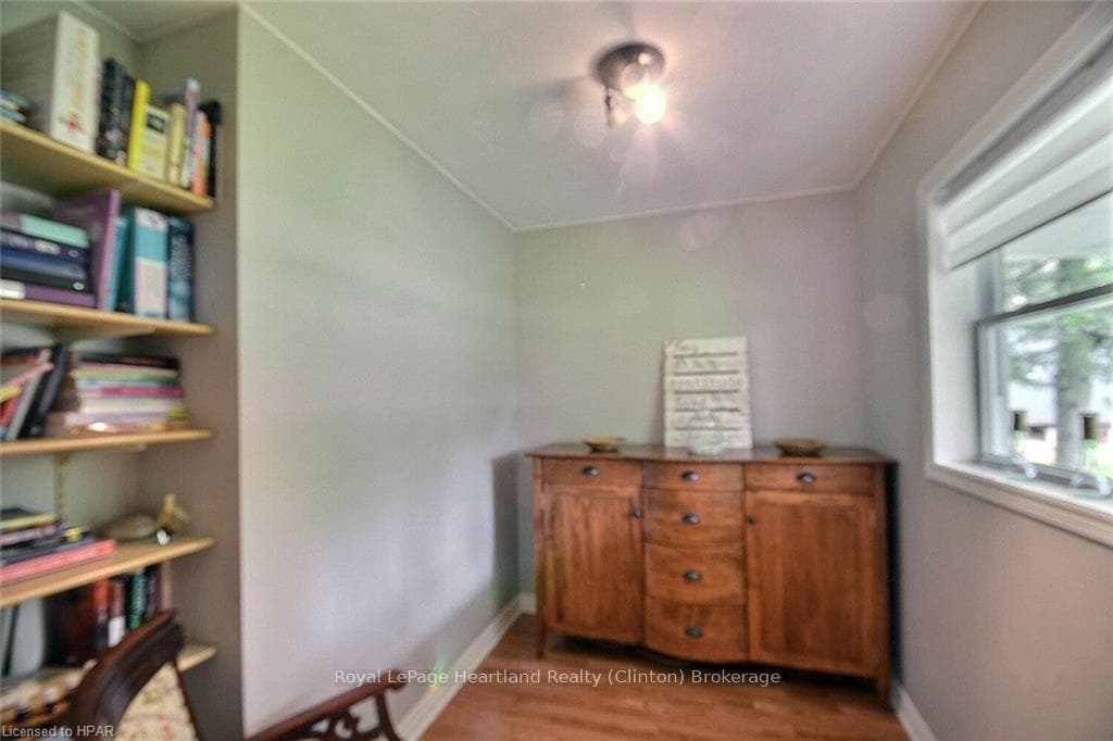 118 ISAAC Street photo 11