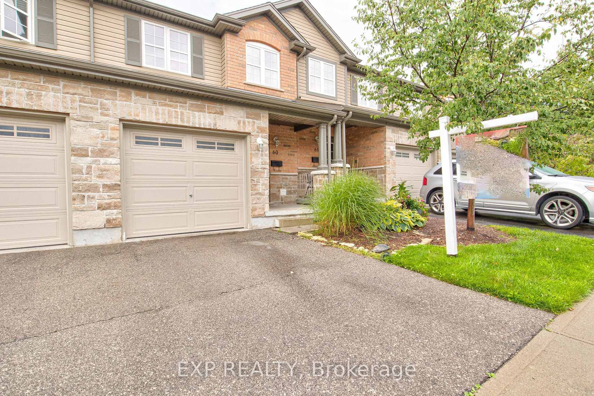 535 Margaret Street Unit 60 photo 2