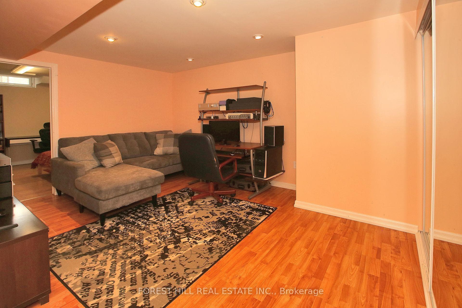 76 Gauguin Avenue photo 14