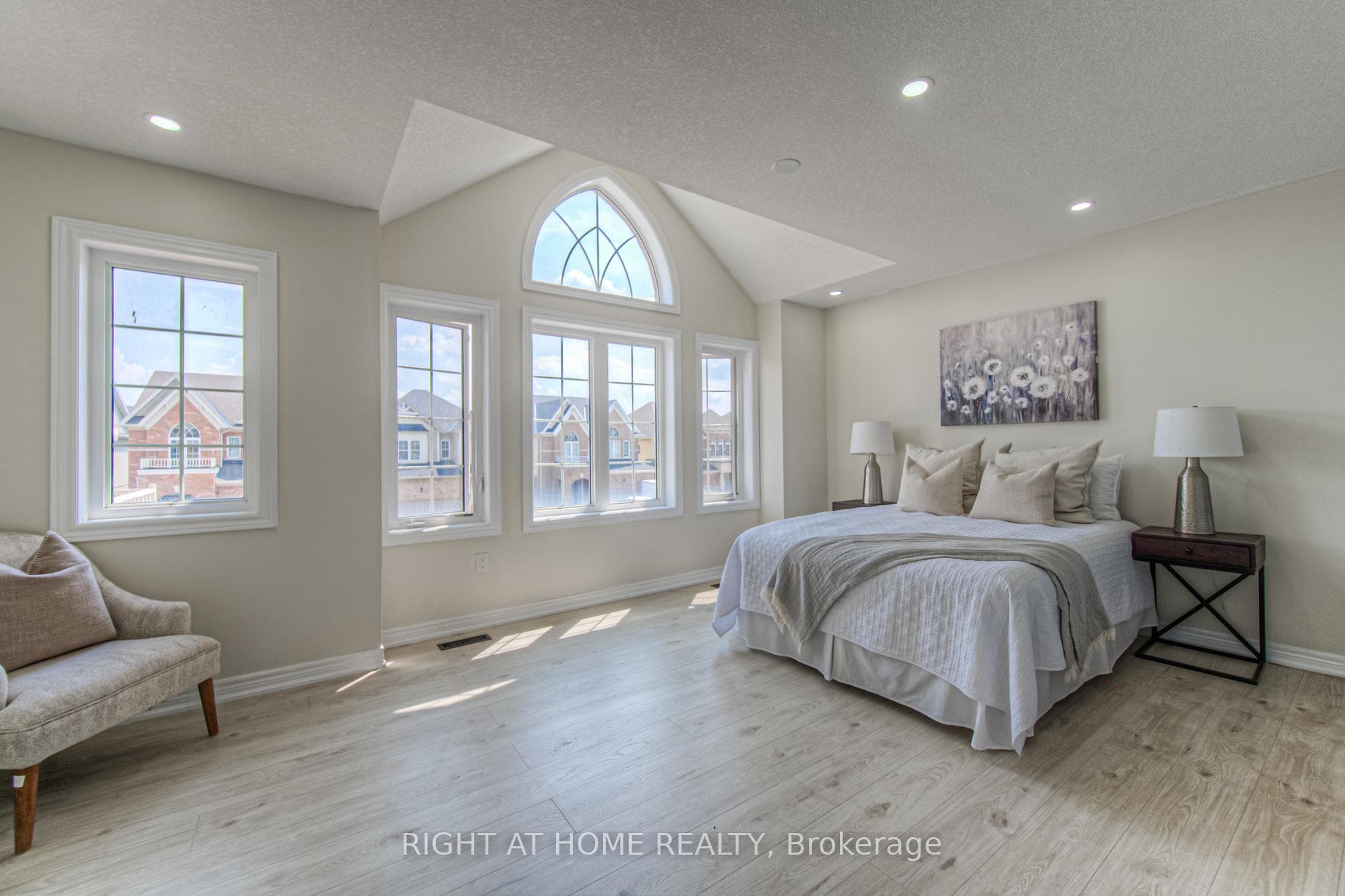 47 Mullholland Avenue photo 23